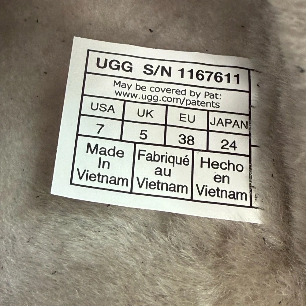 UGG Women's‎ Greenport Cozy Slide Sandals, SIZE 7